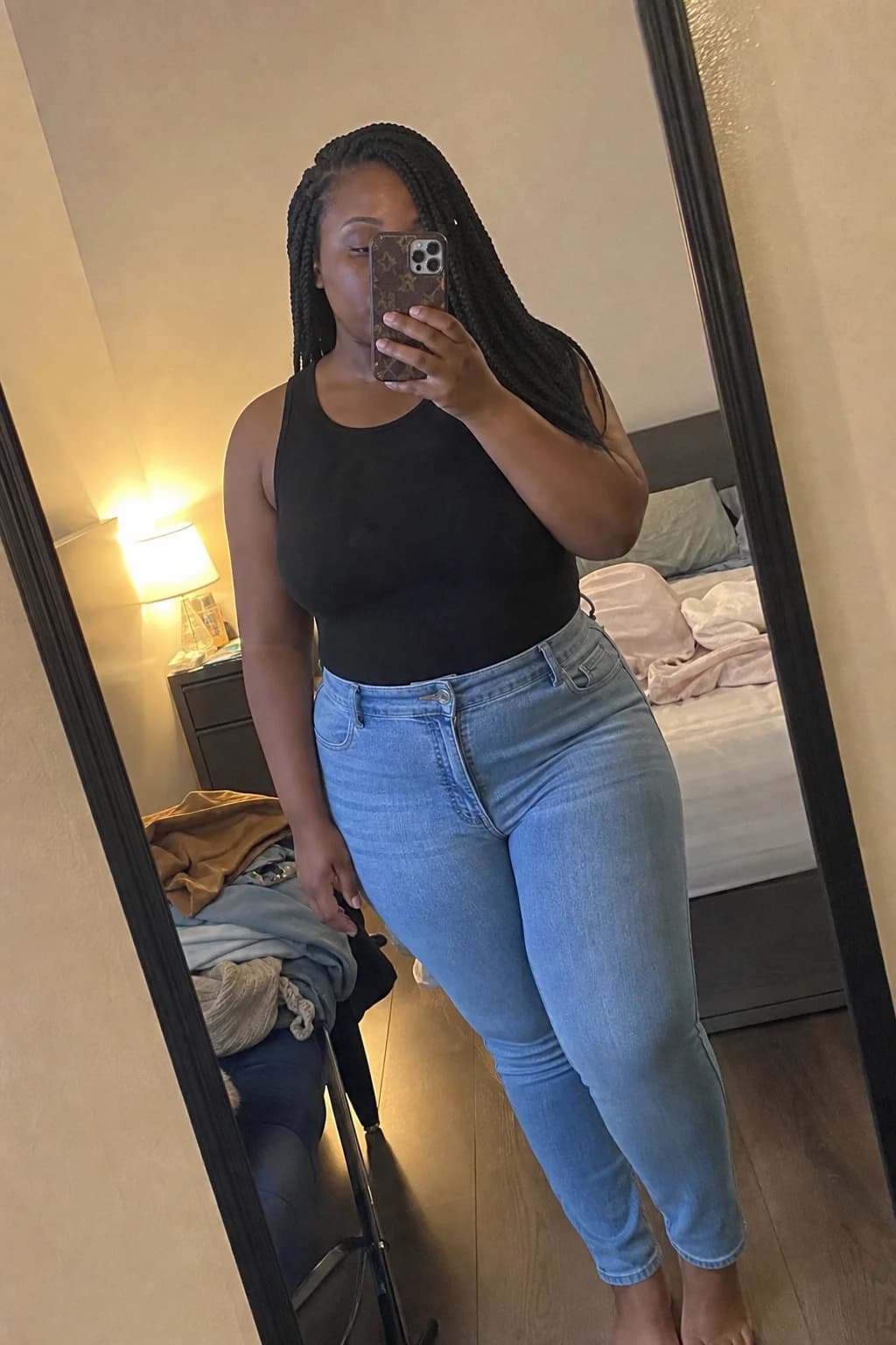 Nia C. wearing WoWearShape