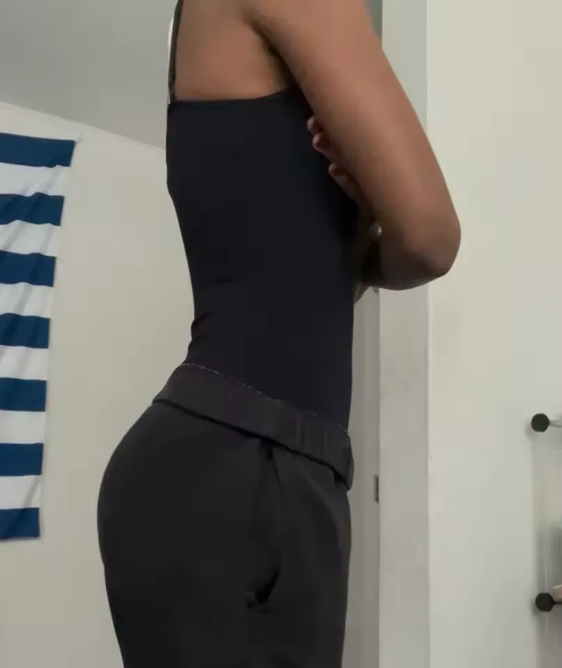 Anne M. wearing WoWearShape