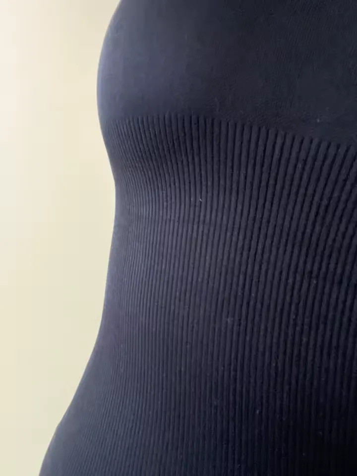 Manon D. wearing WoWearShape